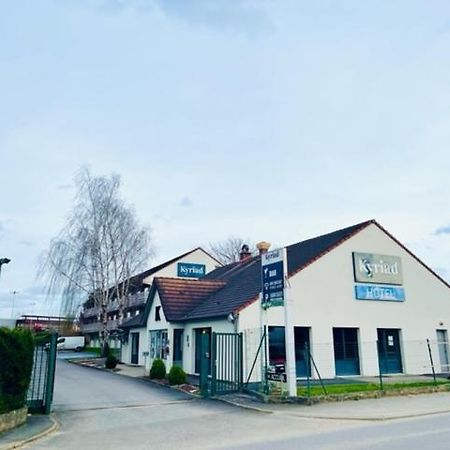 Kyriad Meaux Sud Nanteuil Les Meaux Exterior photo