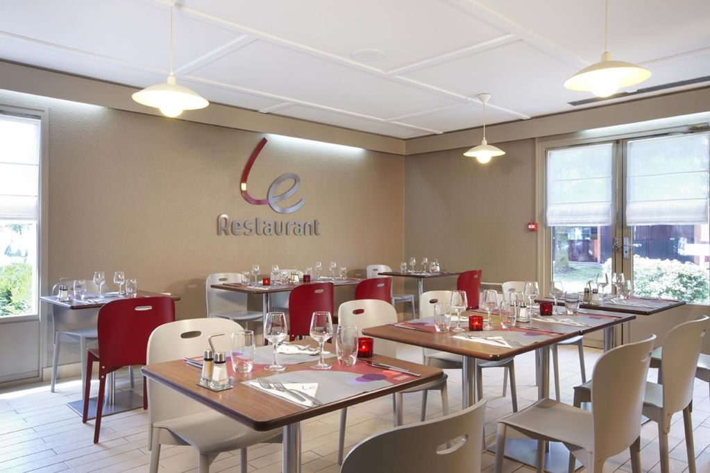 Kyriad Meaux Sud Nanteuil Les Meaux Restaurant photo